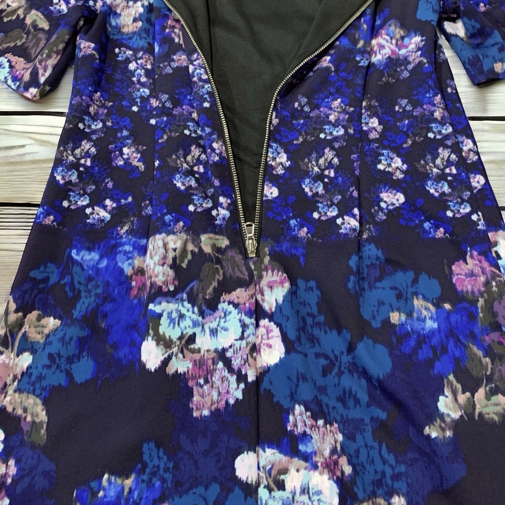 Like new Betsey Johnson dress - Picture 3 of 8